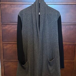 Athleta Women's Charcoal and Black cashmere cardigan
